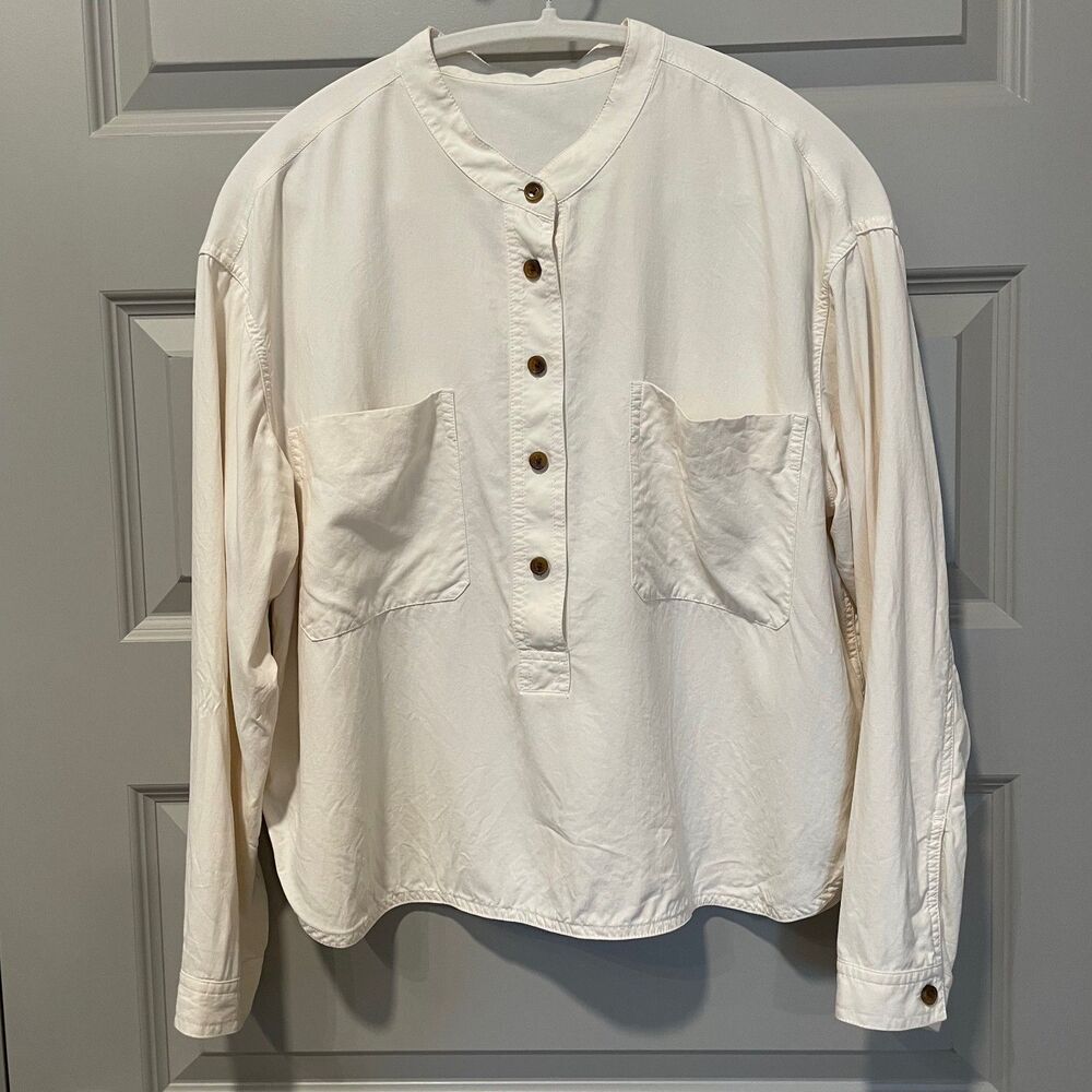 Everlane Washable Silk Henley in cream, size 8